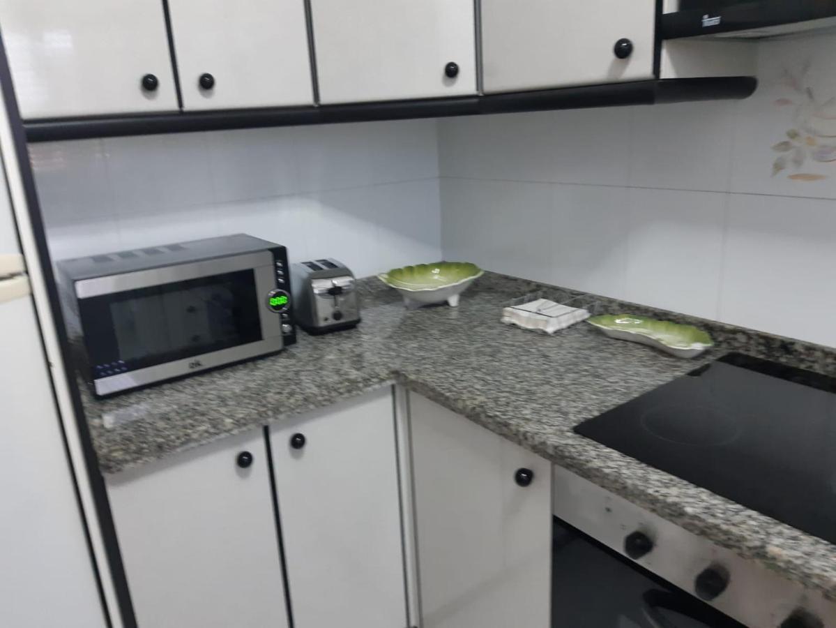 Apartamento Con Terraza Y Vistas Al Mar Lejlighed Bueu Eksteriør billede
